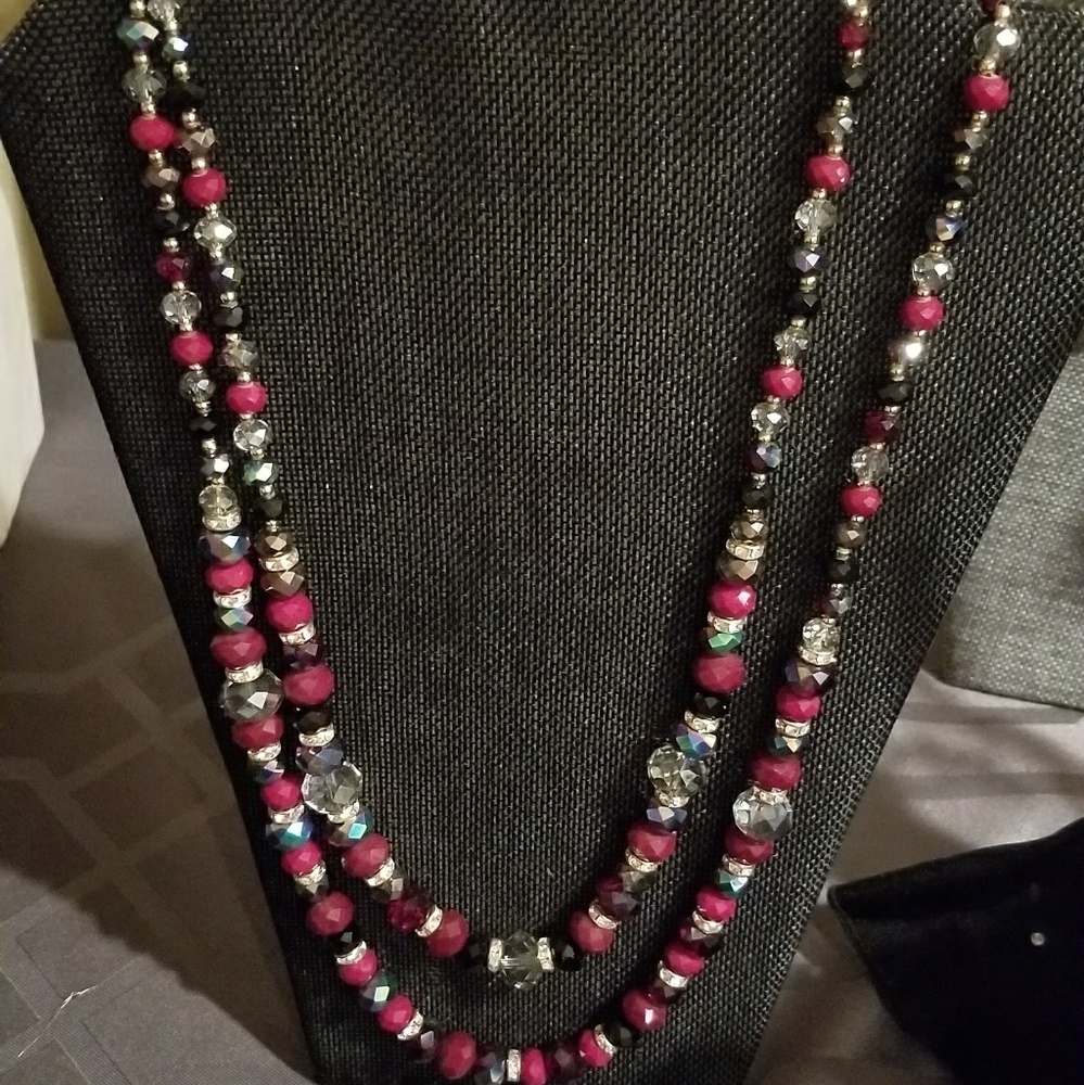 Beaded necklace
